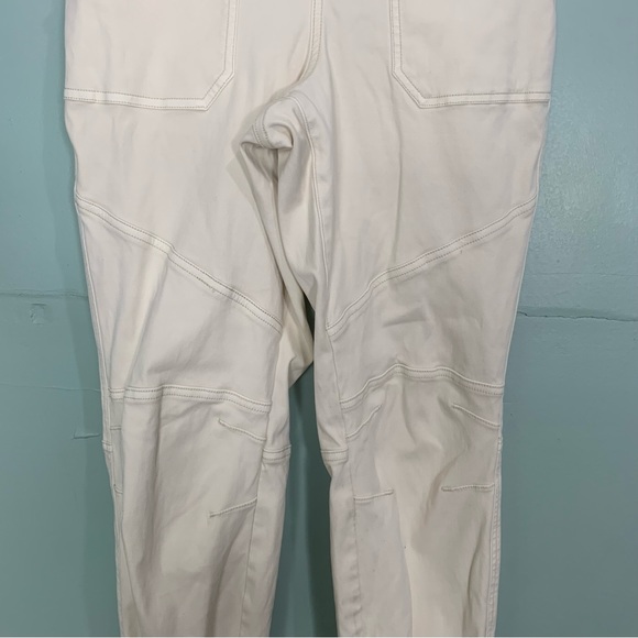 Spanx Stretch Twill Cargo Joggers Cream sz M 20319R - Picture 5 of 12